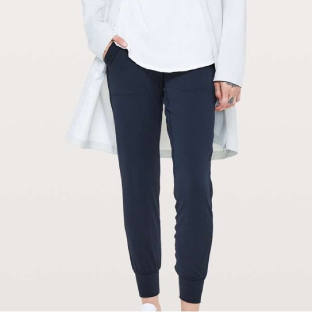 Lululemon Align Jogger *28" True Navy Size 2